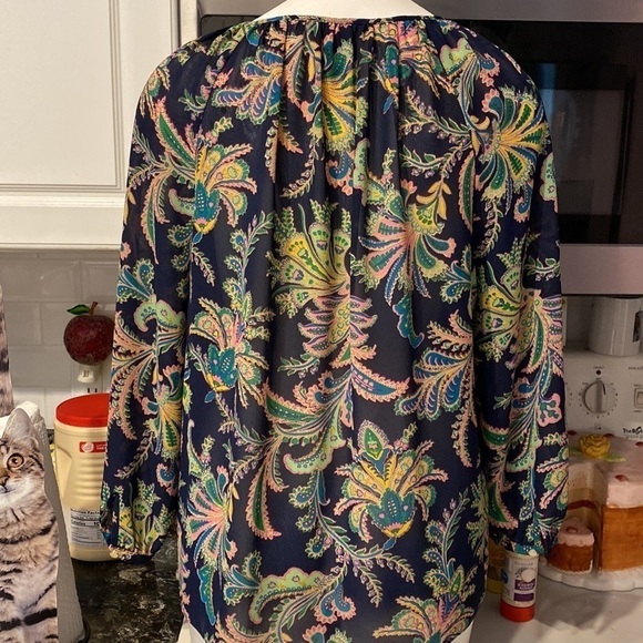 G womens Chaps pretty 3/4 sleeve regular size blouse size XL.  EUC - Picture 2 of 3